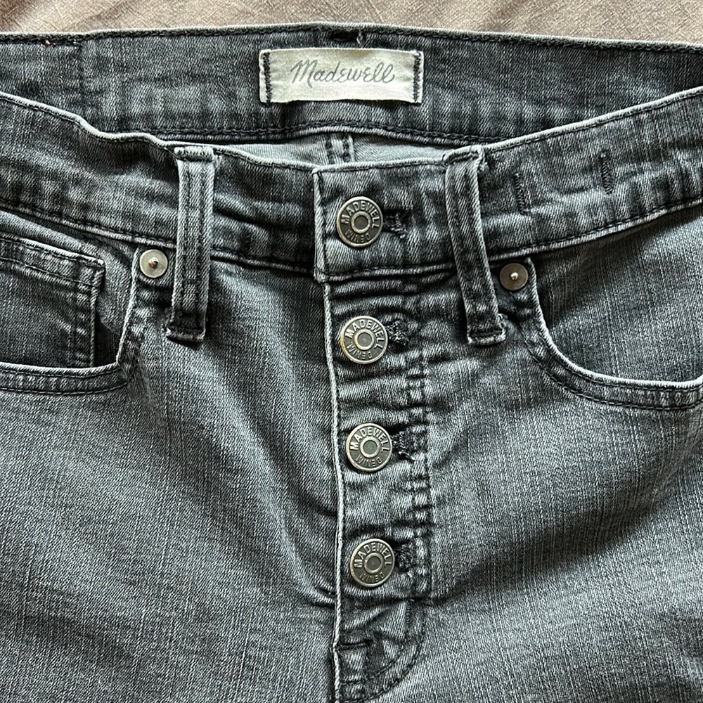 Madewell button front jeans size 27